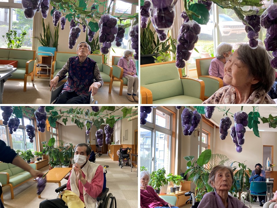 他にジュースやゼリー、お菓子もあります。<br>クリームたっぷりのクリームパンが人気のようですね。<br>