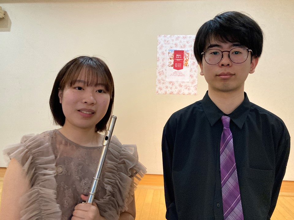 ご利用者が、『私、涙が出たわ』『またいつでもホームに来て演奏して欲しいわ」<br>『83年生きてきてフルートの生の演奏をはじめて聞いたよ』と嬉しそうに話してくださいました。<br>古河さん、またフルートの演奏を聞かせてください。<br>すてきな演奏をありがとうございました。<br>